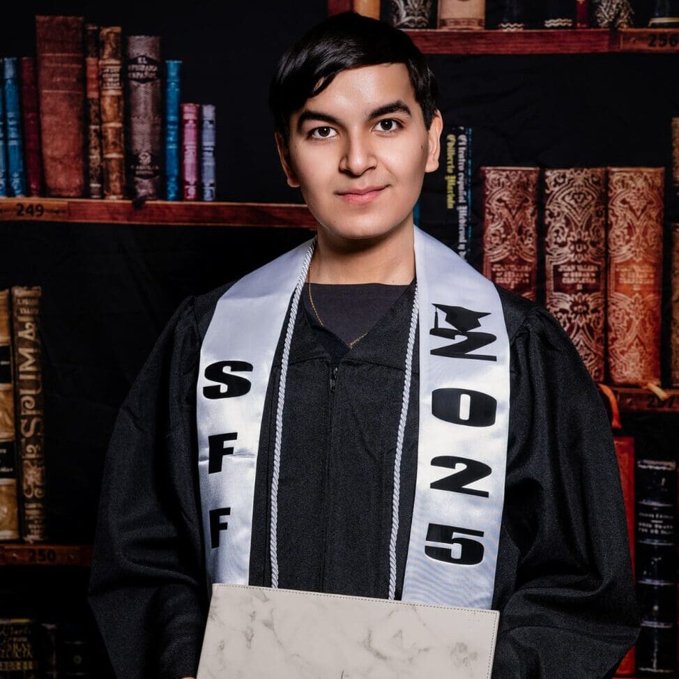 South-Florida-Fashion-Academy-Graduates.jpeg South-Florida-Fashion-Academy-Graduates.jpeg